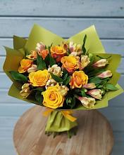 Букет цветов из:  Альстромерии и Розы в Бутурлиновке