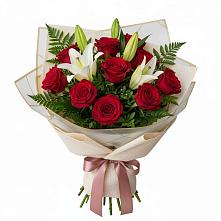 Букет цветов из:  Лилии и Розы в Бутурлиновке