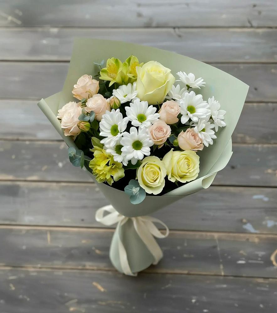 Букет цветов из: Альстромерии, Розы и Хризантемы в Бутурлиновке
