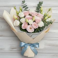 Букет цветов из:  Лизиантусы в Бутурлиновке