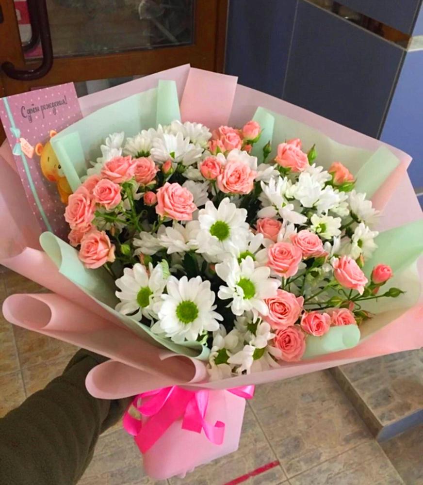 Букет цветов из: Розы и Хризантемы в Бутурлиновке